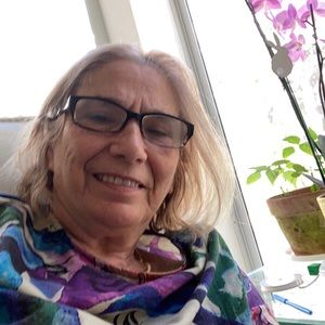 Meet your Posher, Sharon